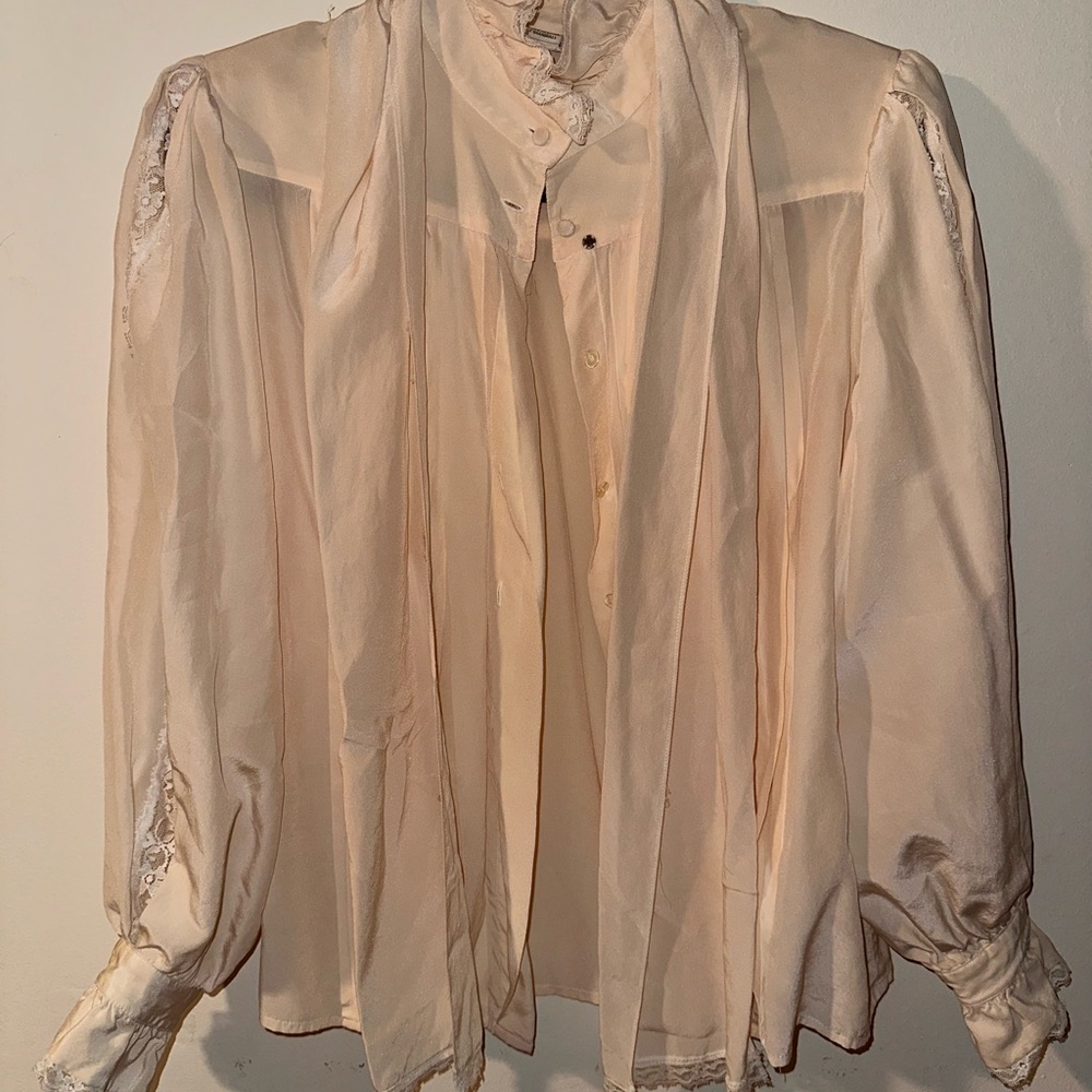 Lloyd Williams Silk Elegant Cream Women's Blouse